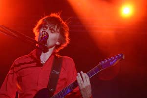 Mathew Bellamy (guitarra e voz), Muse